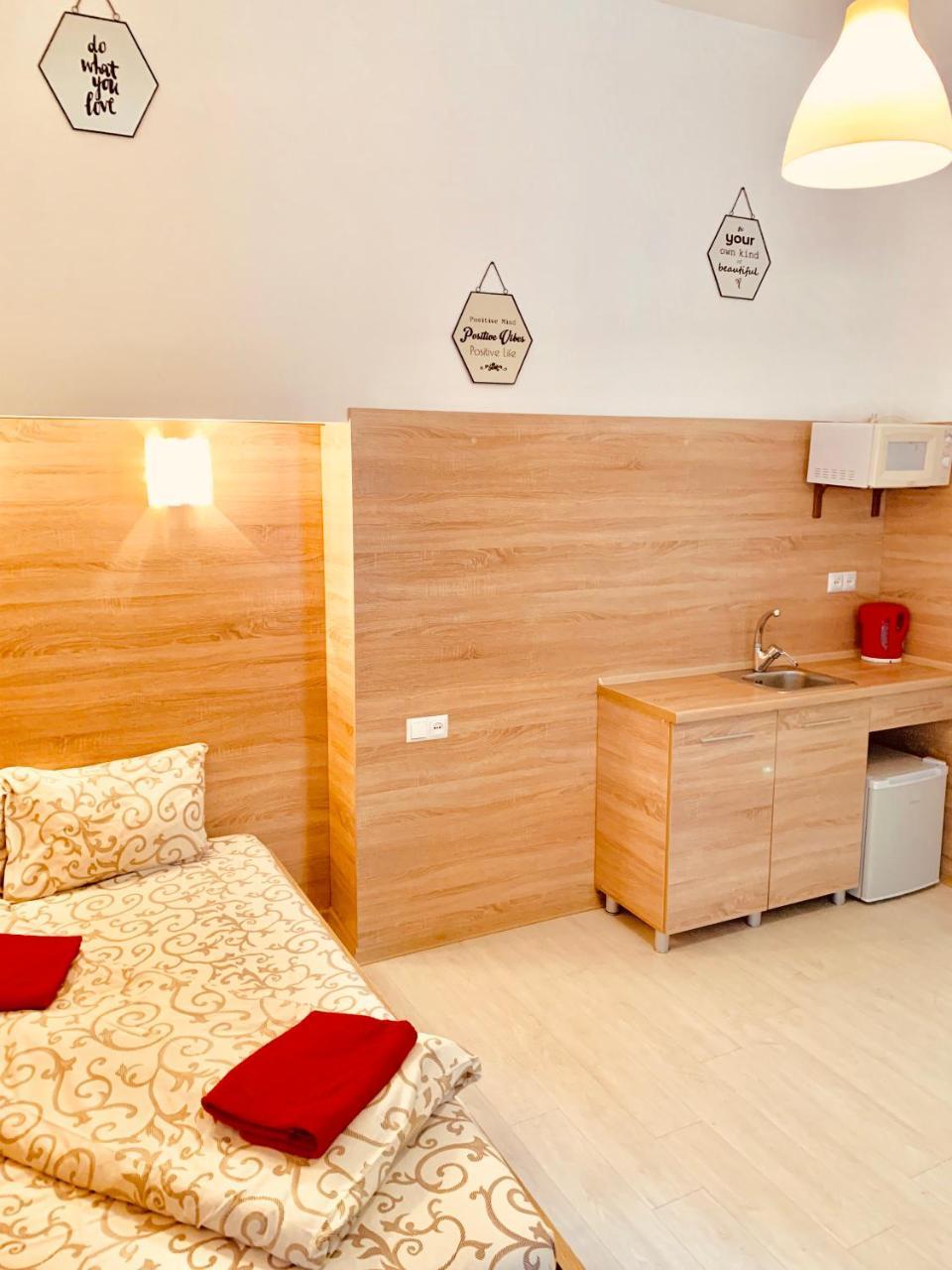 Mini Smart Apartments In The Central Part Of Lviv Eksteriør bilde