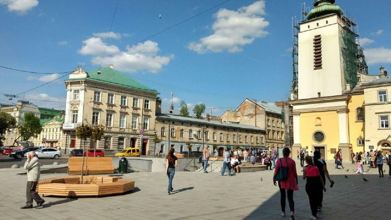 Mini Smart Apartments In The Central Part Of Lviv Eksteriør bilde